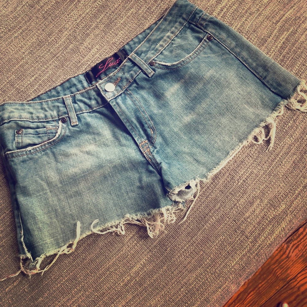 Lux cut off shorts